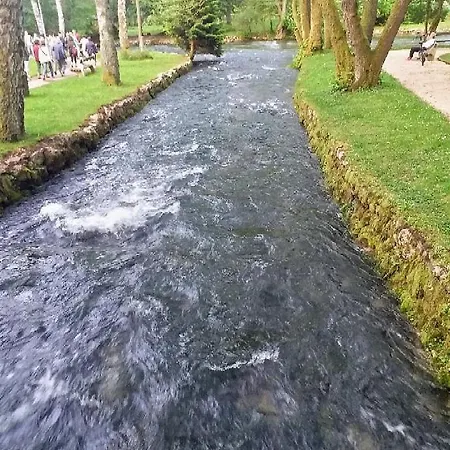 Summer Garden Holiday home Vrelo Bosne